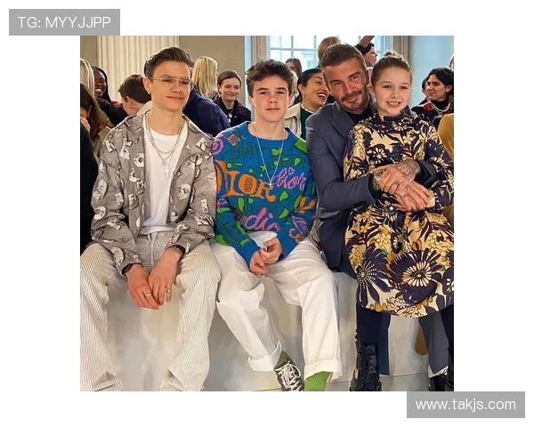 贝嫂携家人助阵迈阿密新主场揭幕